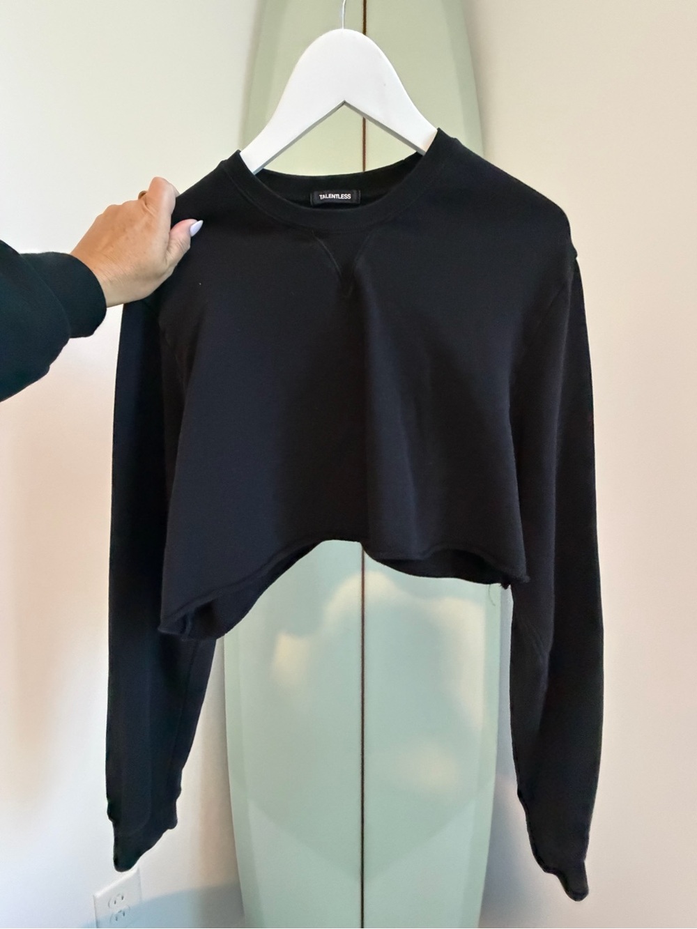 TALENTLESS Black Cropped Crewneck Sweatshirt